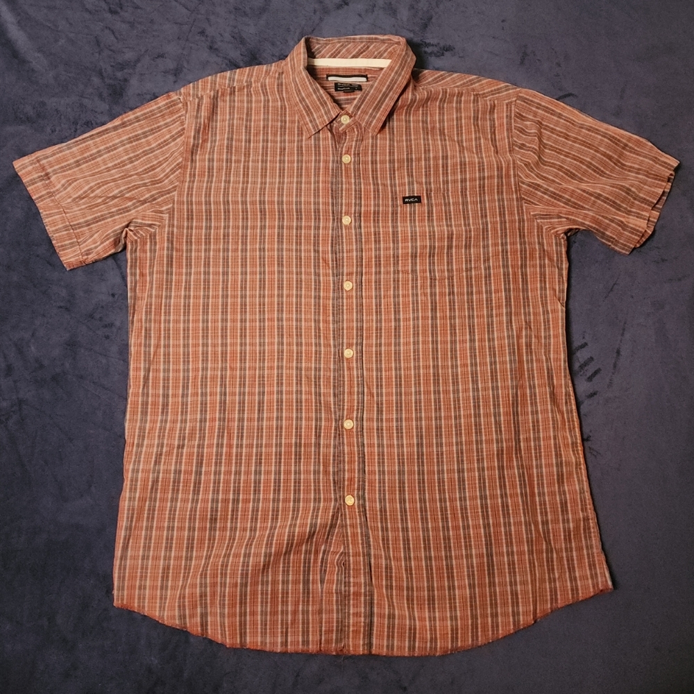 RVCA Shirt Men’s Large Red Plaid Button Up Short Sleeve Regular Fit (2-A)